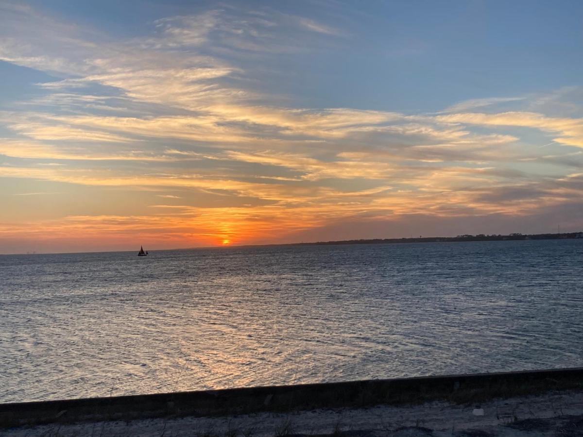 Romantic Condo For 2-Sunset Harbor Palms 1-205, Pool, Fishing Pier Navarre Exterior foto